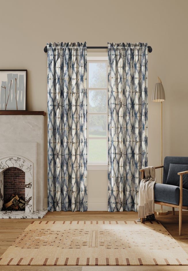 Sun Zero&trade; Keenan Abstract Rod-Pocket Panel image number 3