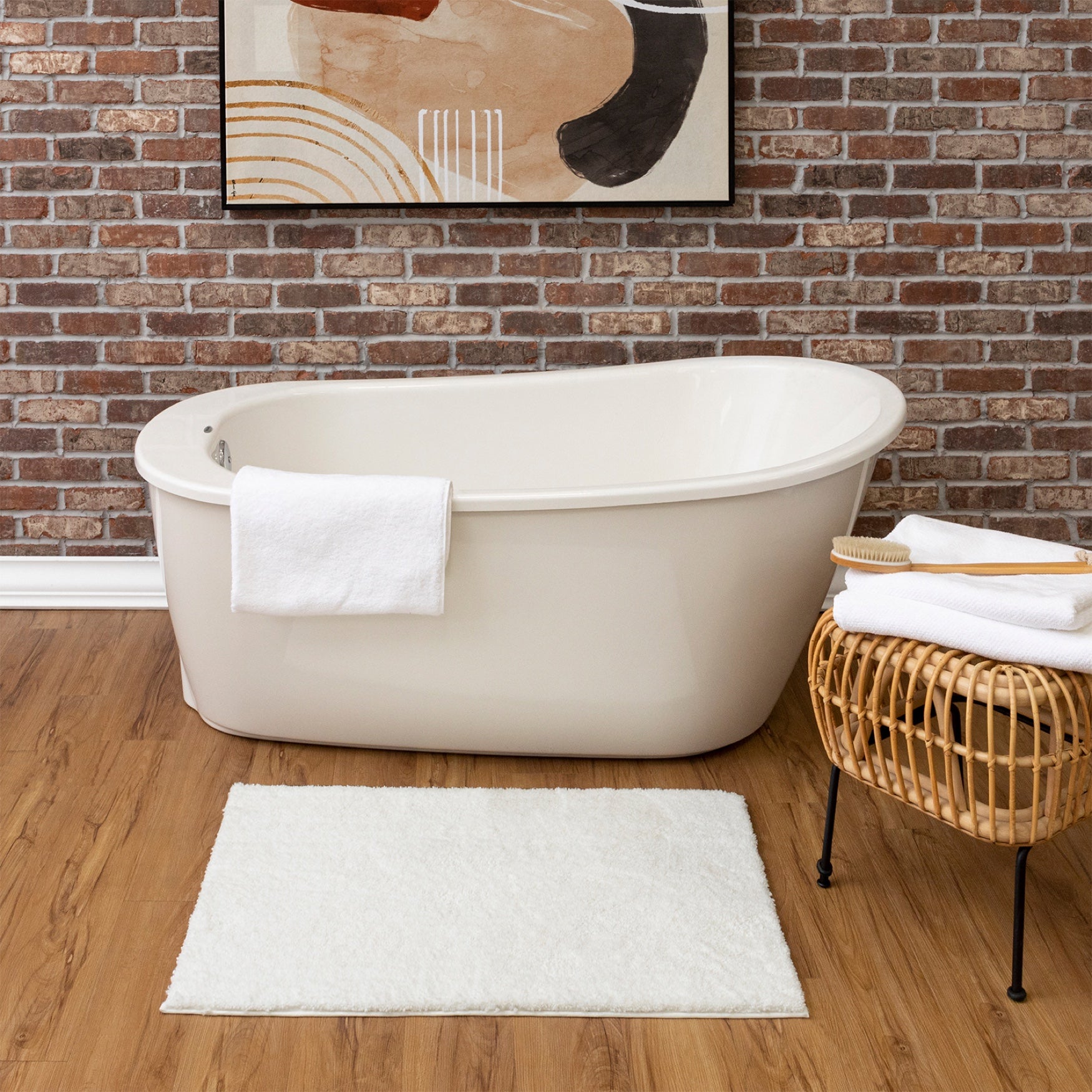 Plush Amore Bath Rug image number 0