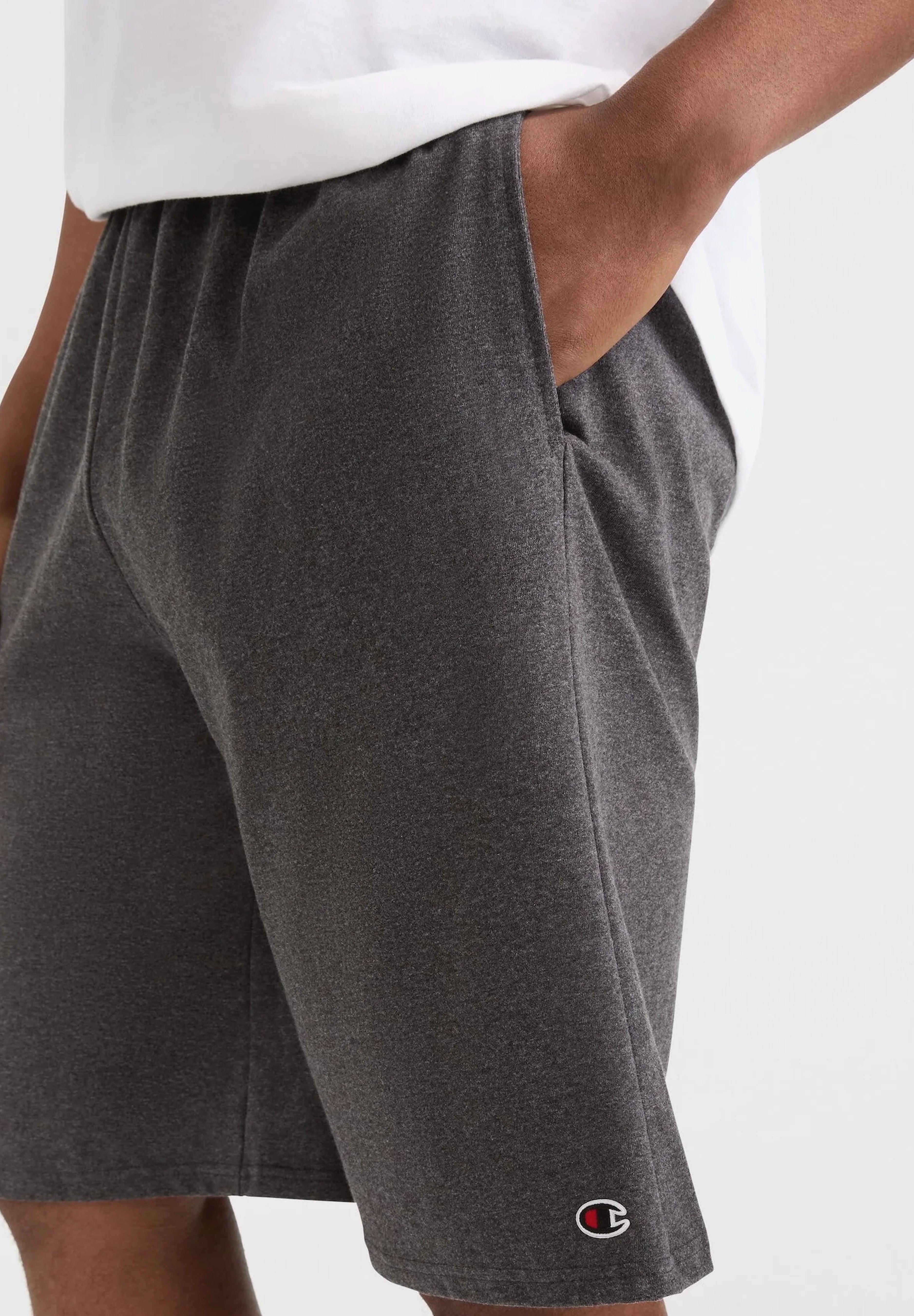 Champion&reg; 9" Lightweight Lounge Shorts image number 2