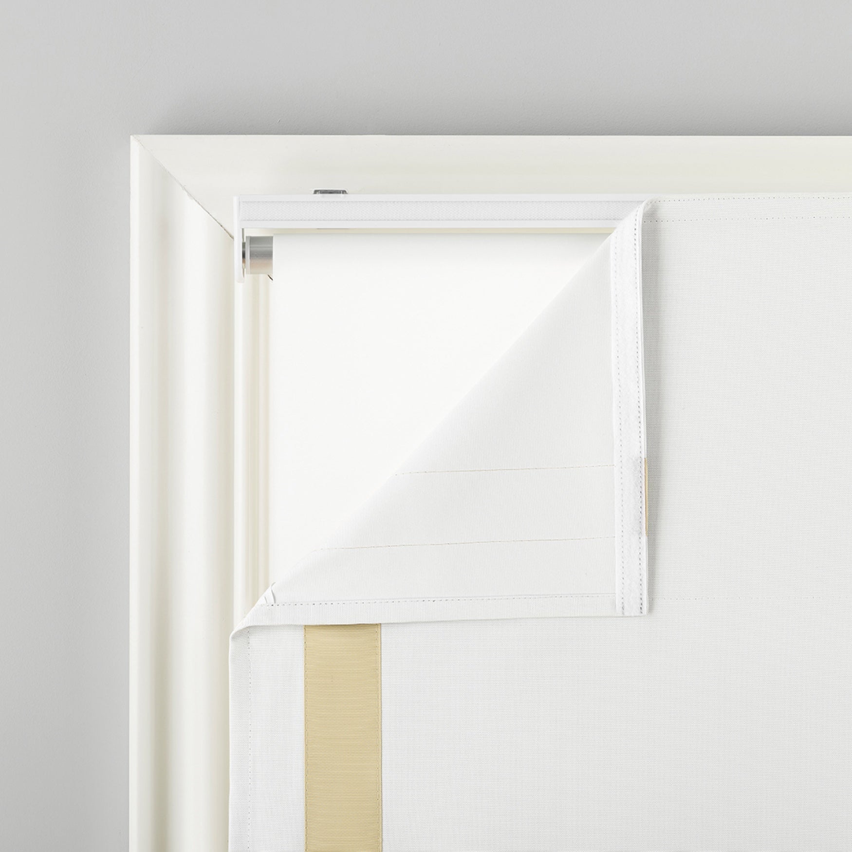 Hailey 100% Total Blackout Shade image number 4