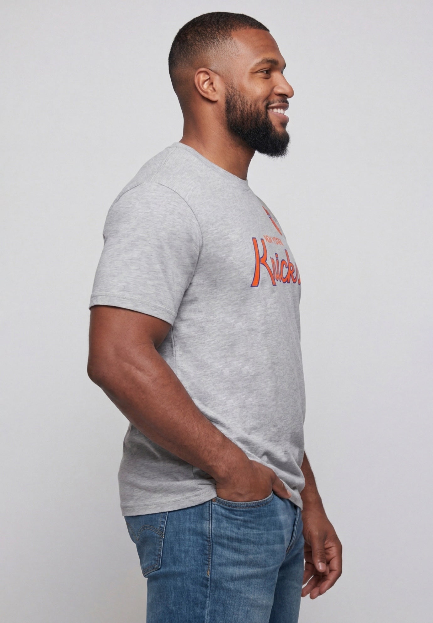 New York Knicks Mitchell & Ness Hardwood Classics Vintage Wordmark T-Shirt image number 2