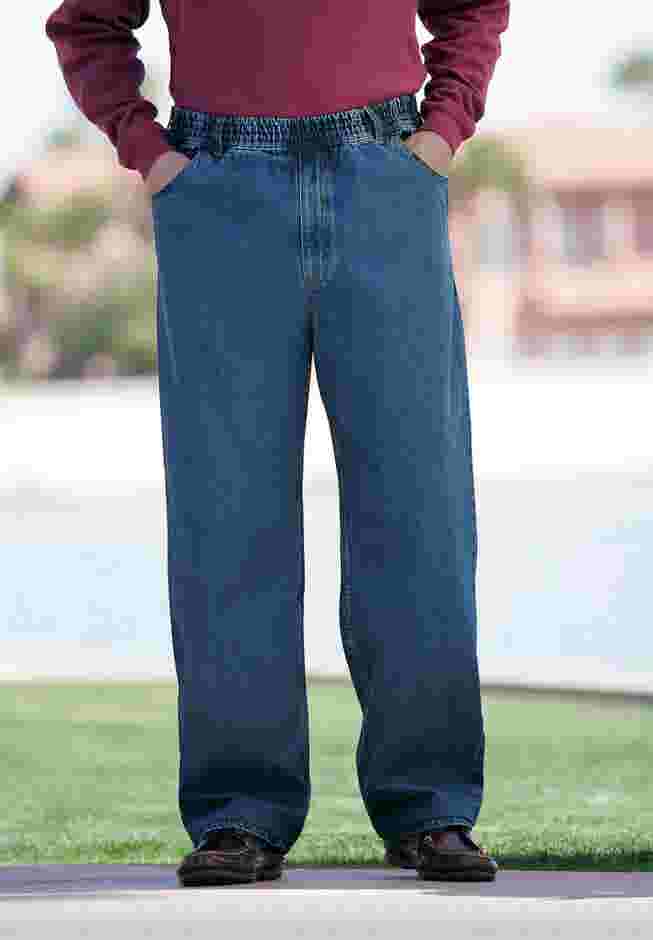 Loose Fit Comfort Waist Jeans image number 4