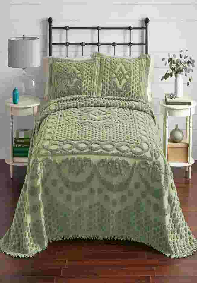 100% Cotton Georgia Chenille Bedspread image number 4