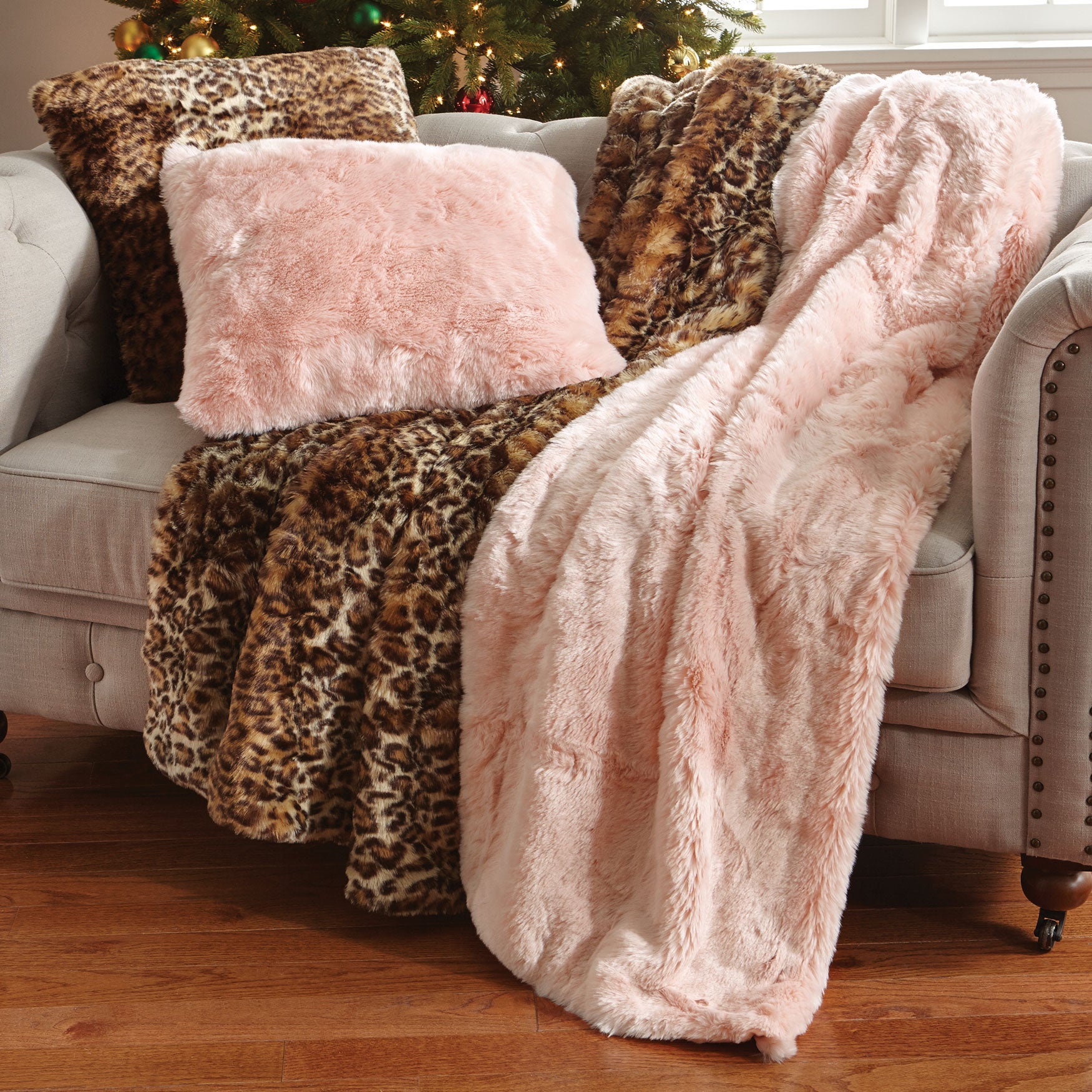Plush Faux Fur Throw King Size