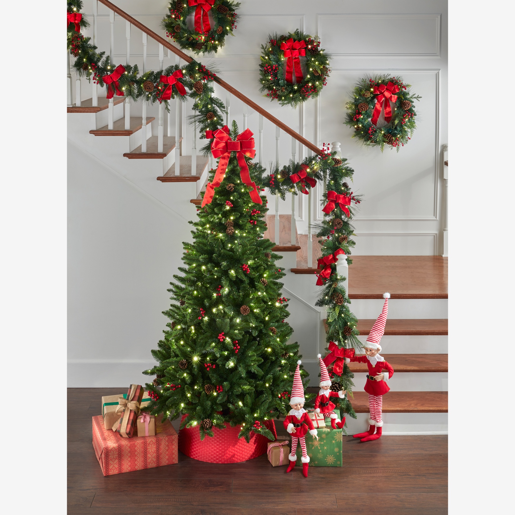 7&apos; Pre-Lit Arrow-Tip Color Changing Tree, GREEN