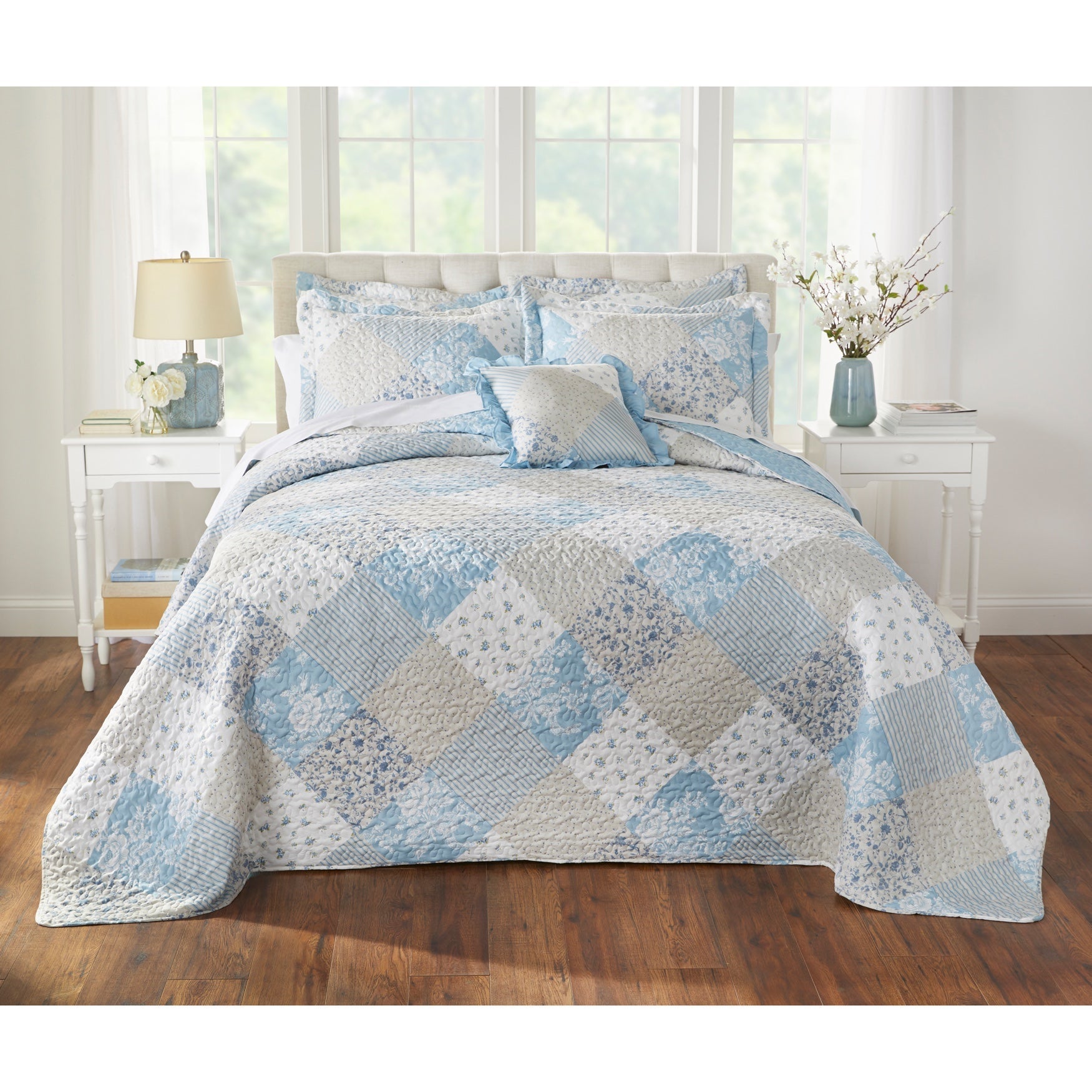 The Patchwork Bedspread Collection King Size
