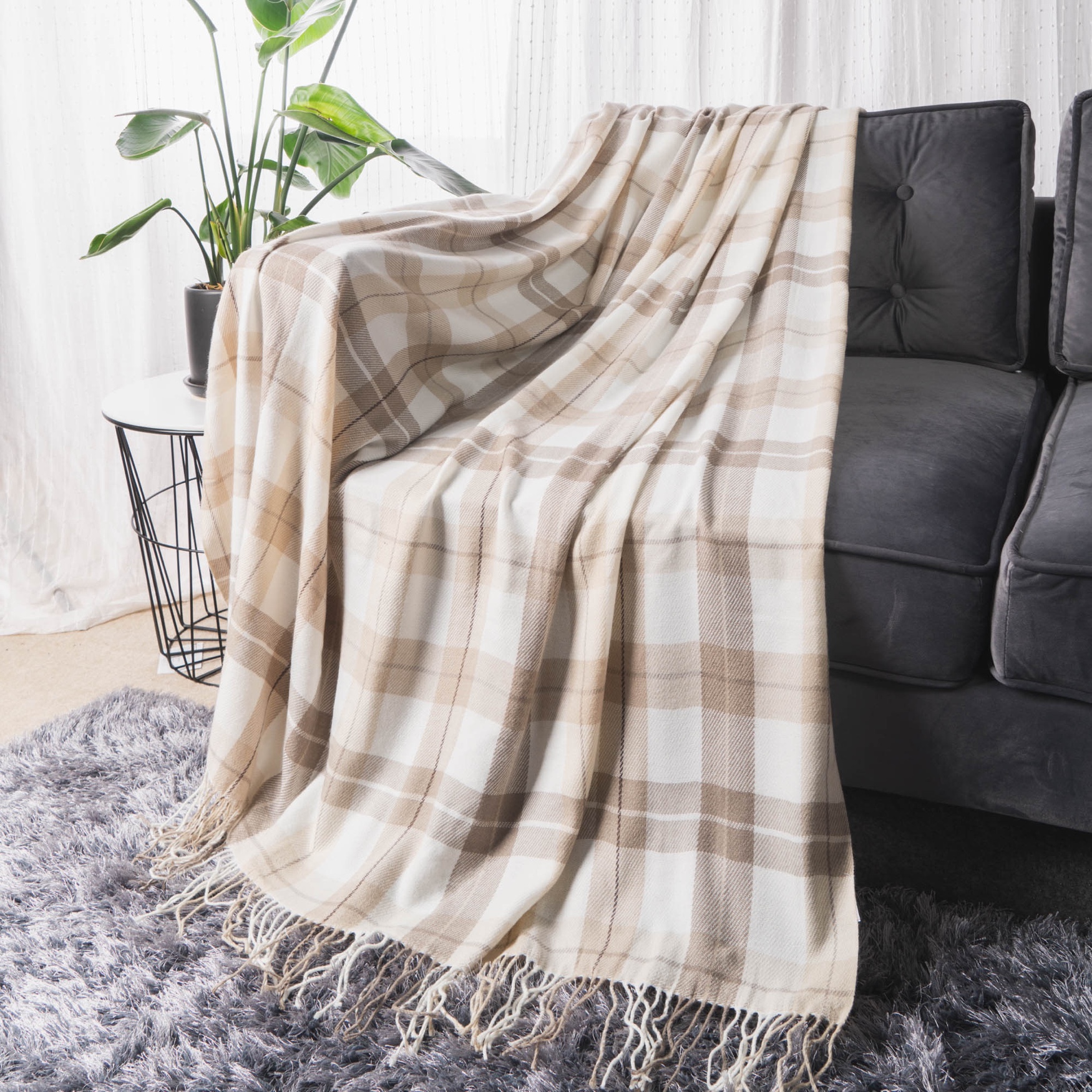 Battilo Home Grey and White Plaid Fringed Cashmere Shawl /Throw/ Blanket, 49&quot; x 63&quot;, GREY WHITE