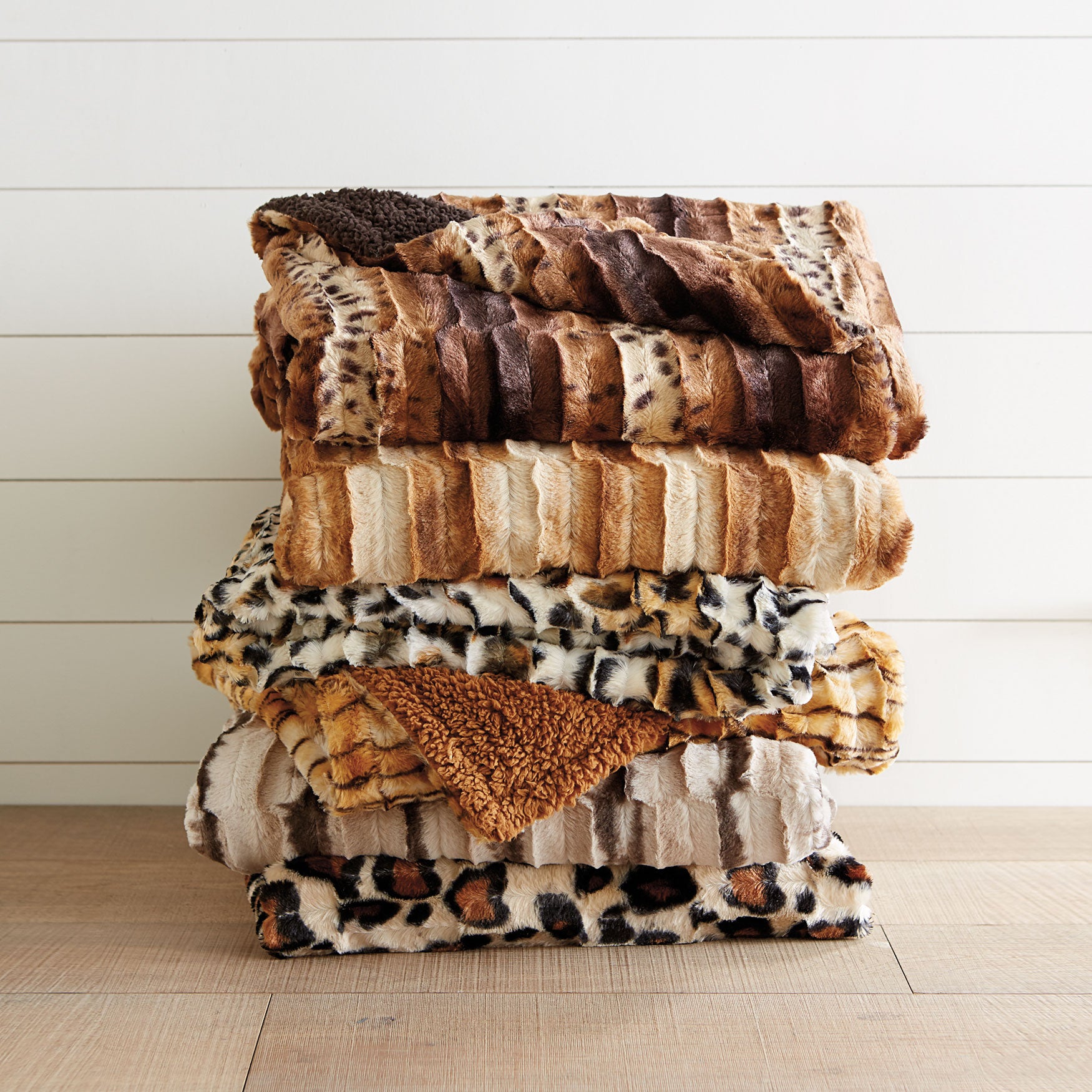 Faux Fur Animal Print Blanket King Size