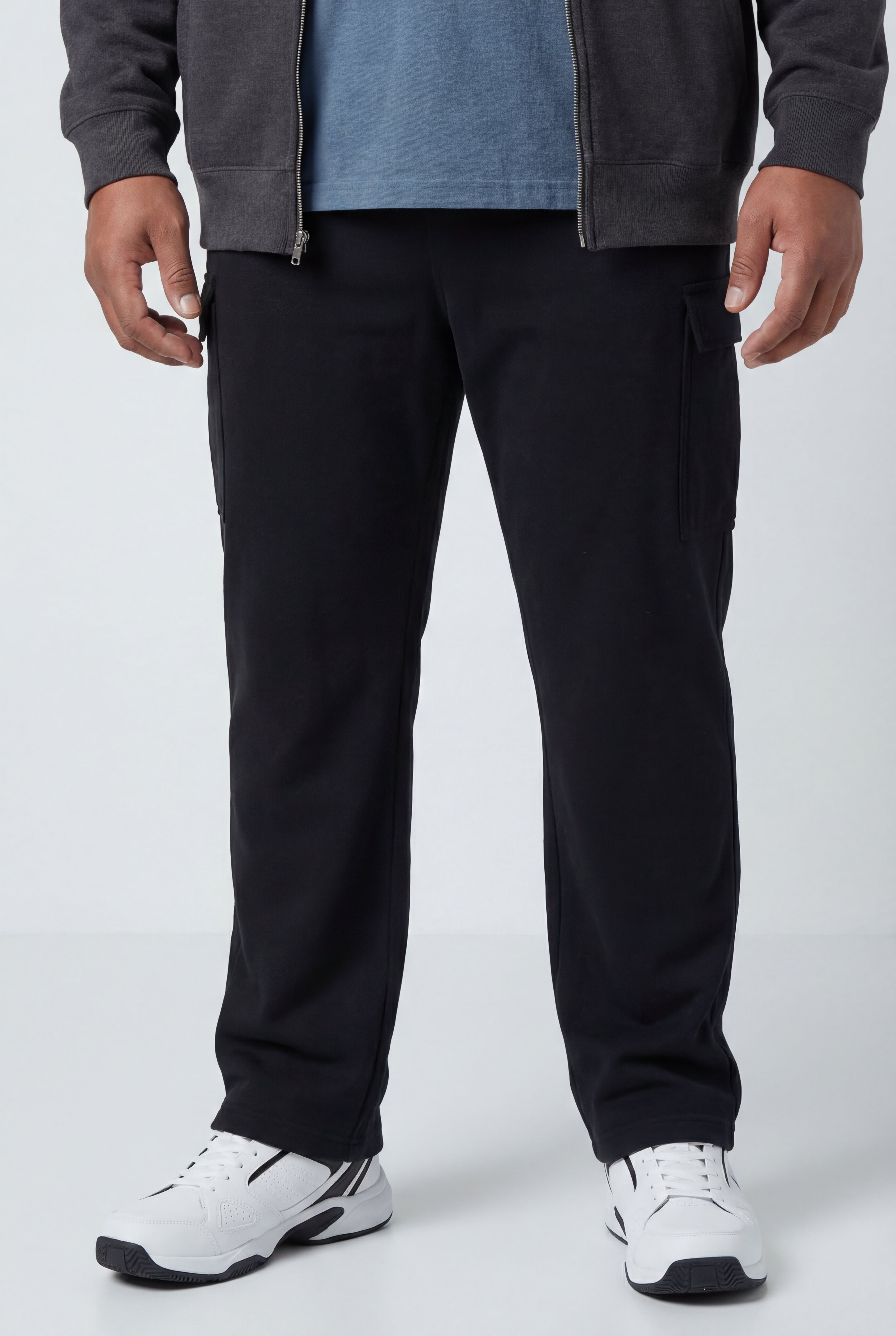 Lightweight Jersey Relaxed Cargo Sweatpants, Black | King Size